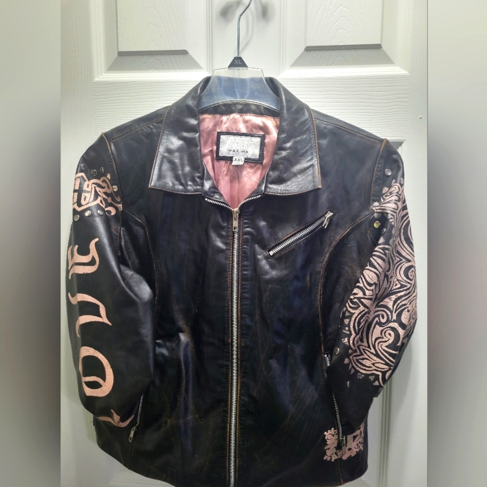 Leather Rocker Jack